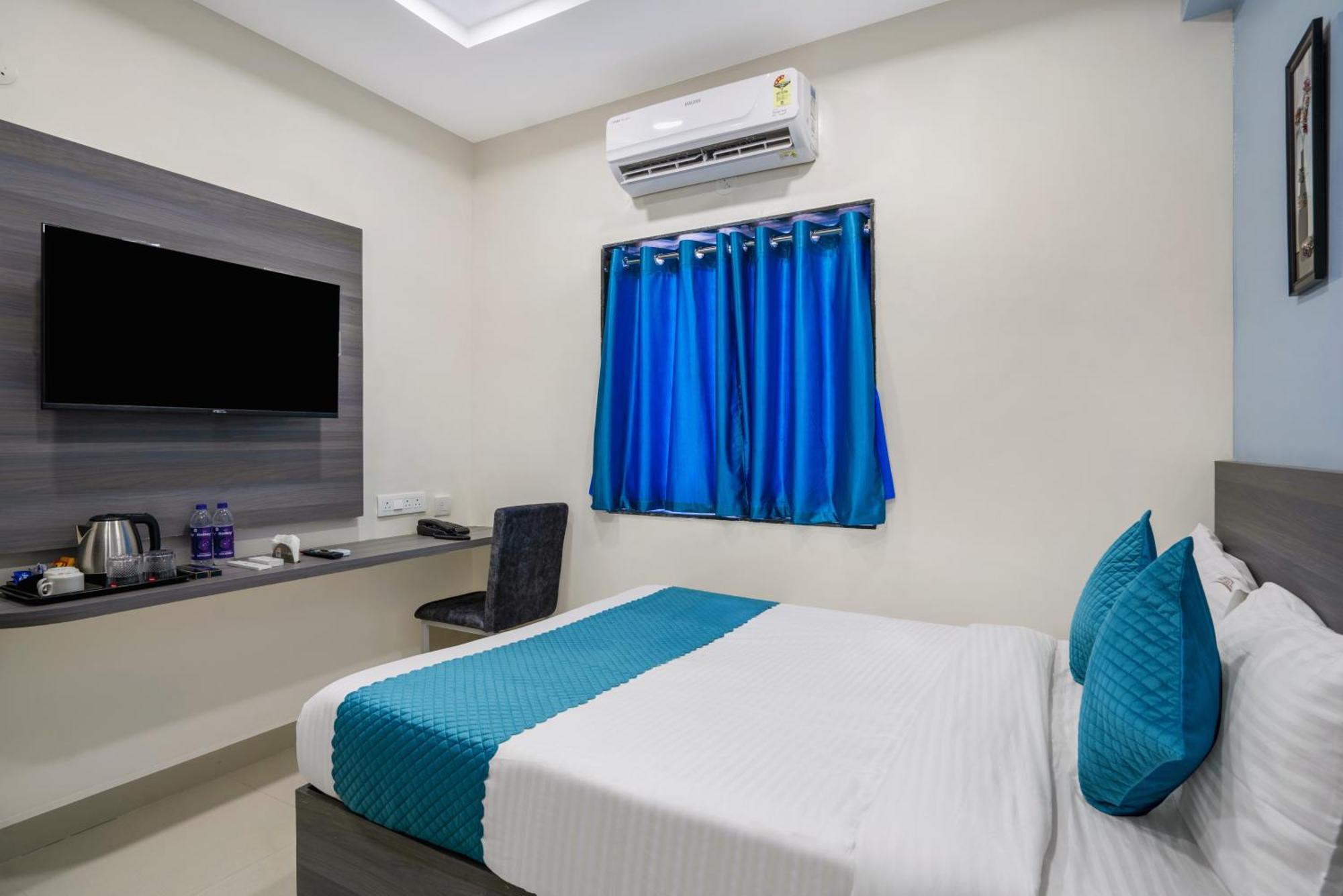 The Balcony Suites Hyderabad Exterior foto