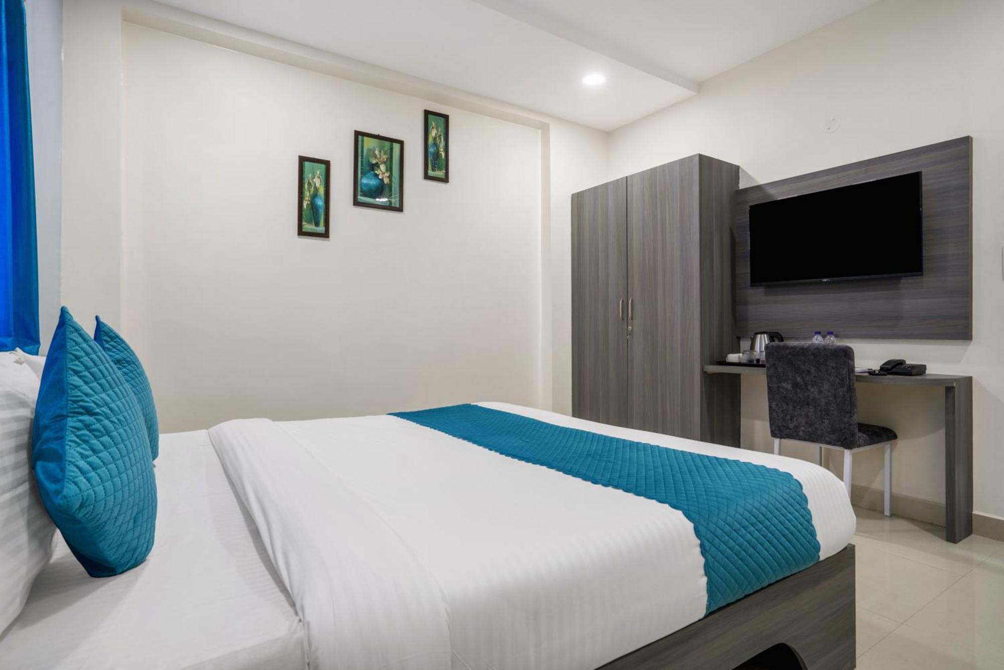 The Balcony Suites Hyderabad Exterior foto