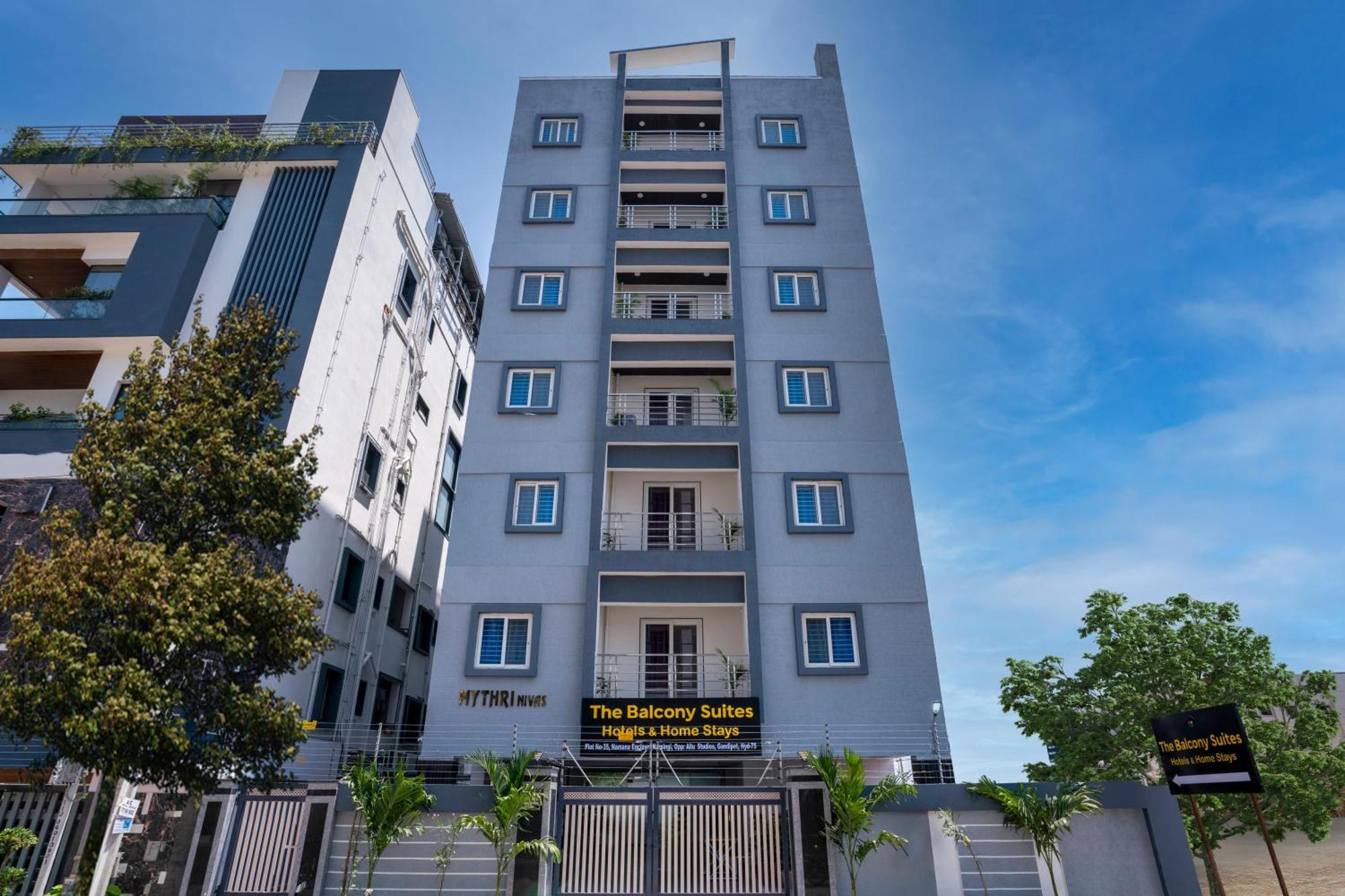 The Balcony Suites Hyderabad Exterior foto