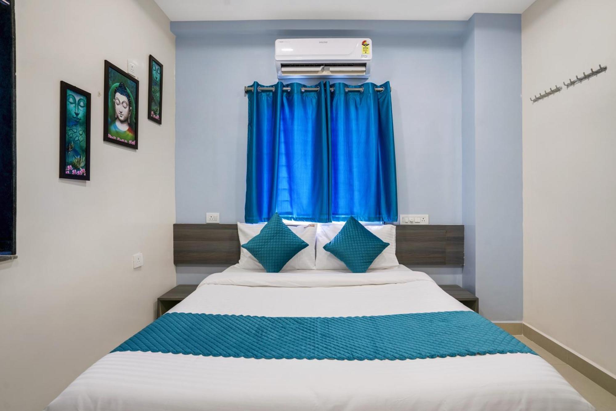 The Balcony Suites Hyderabad Exterior foto